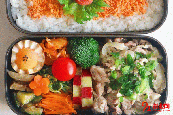 創(chuàng)業(yè)怎么選擇才能實現(xiàn)夢想?餐飲加盟帶您發(fā)掘驚喜