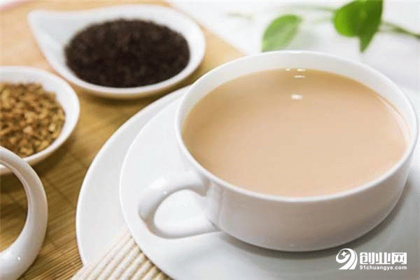 潛水艇奶茶加盟多少錢？與全球時尚同步發展，與合作伙伴分享成功