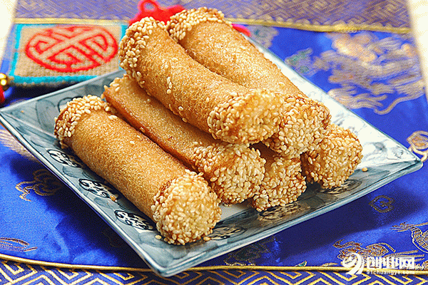 零食港灣加盟有前途嗎？80后小李開零食港灣加盟店成功創業