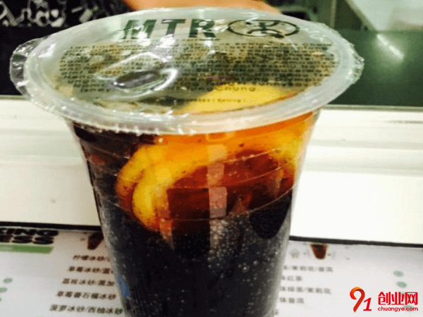 地下鐵奶茶加盟要求有哪些？加盟總投資是多少？