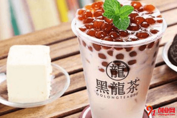 黑龍茶一年能賺多少？加盟利潤高嗎