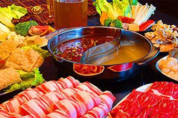 川渝壹號(hào)火鍋加盟店掙不掙錢？加盟有希望