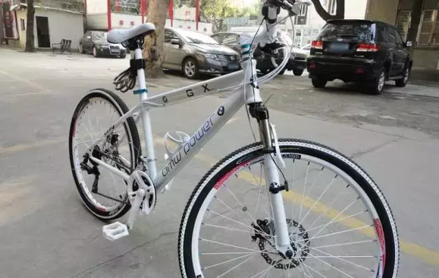 老司機帶帶你，看看那些落難在民間的便宜“貴族”單車