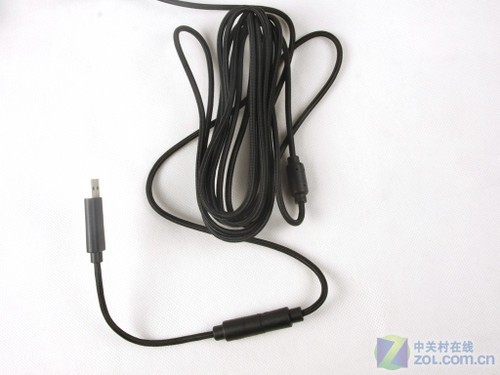 反抗無(wú)用 Razer昂薩凌豹賽事級(jí)手柄首測(cè) 
