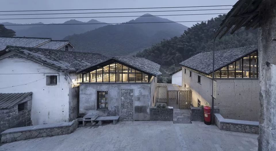 新華書店地址