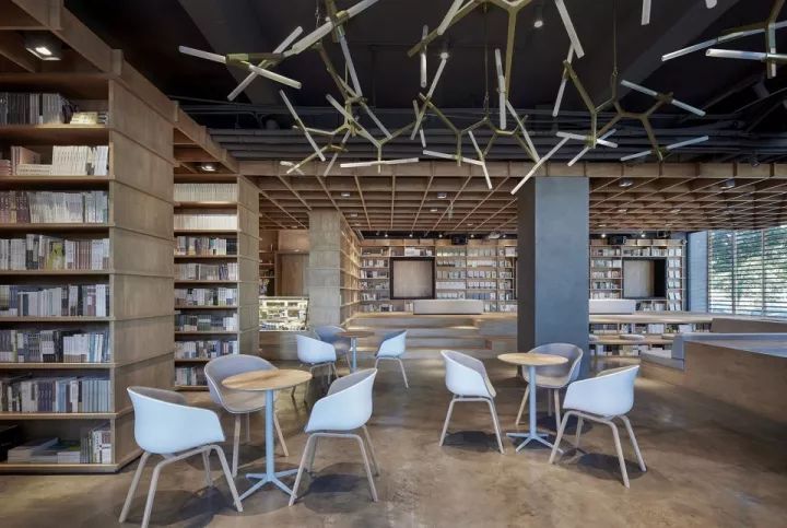 新華書店地址