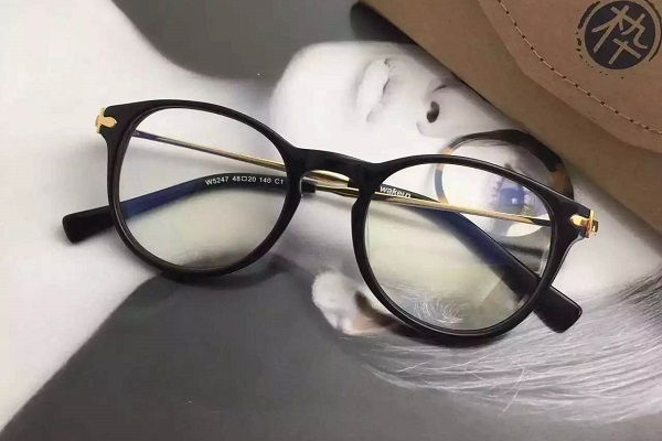 眼鏡
