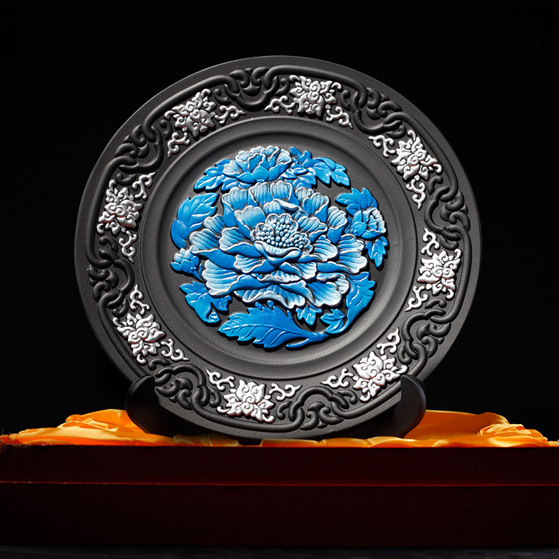 金烏碳雕