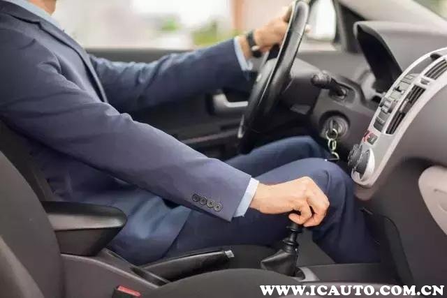 手動擋汽車檔位