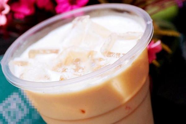 煙臺東西家的私房奶茶圖片
