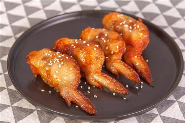 雞翅包飯美食.jpg